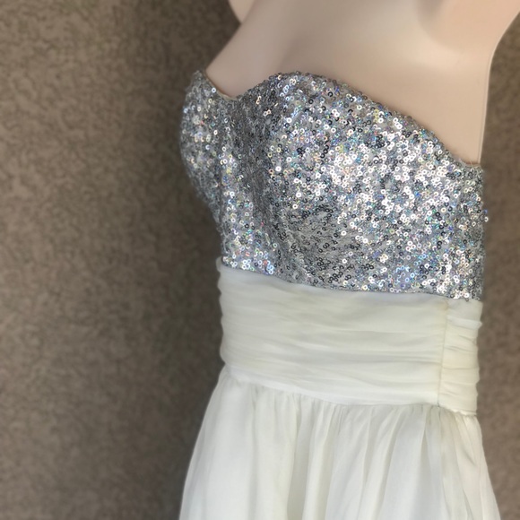 BEAUTIFUL PROM / PARTY DRESS - Picture 4 of 7